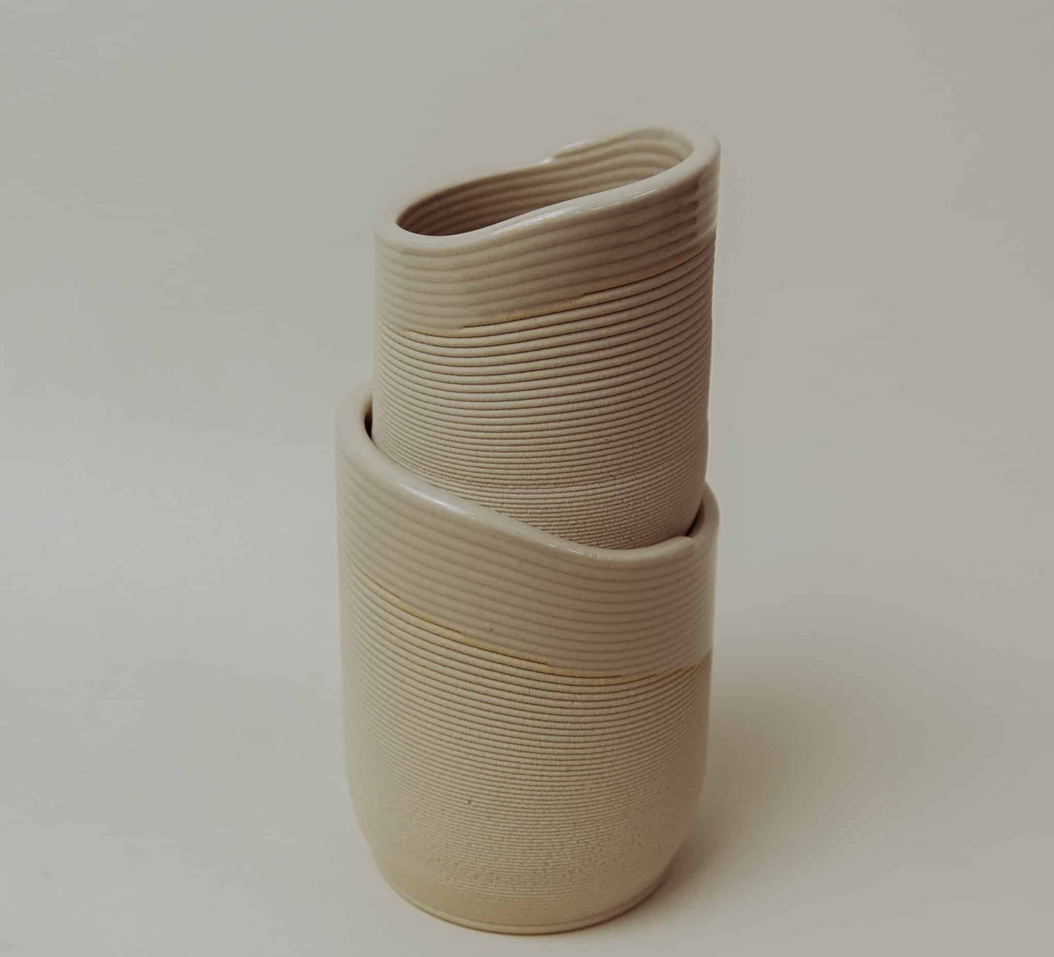 unique espresso cups, espresso coffee cups, stoneware espresso cups, 3D Druck Espressotasse kaufen, Nachhaltige Espressotassen Berlin, 3D gedruckte Espressotasse, Keramik Espressotassen, Designer Espressotassen, 3D Druck Keramik Tasse, Moderne Tassen für Espresso, Exklusive Espressotasse, espresso cups ml, interesting espresso cups, ceramic shop, ceramics store, printing materials, 3d printing germany, Steinzeug Espressotassen, Nachhaltige Keramikprodukte,Handgemachte KeramikTassen,Hochwertige Keramiktasse